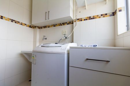 Apartamento para alugar com 70m², 2 quartos e 1 vaga Apartamento para alugar com 70m², 2 quartos e 1 vagaÁrea de Serviço