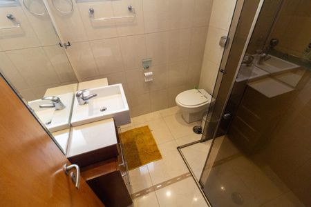 Apartamento para alugar com 70m², 2 quartos e 1 vaga Apartamento para alugar com 70m², 2 quartos e 1 vagaBanheiro Social