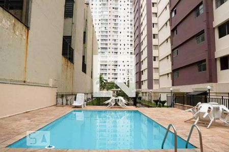 Apartamento para alugar com 70m², 2 quartos e 1 vaga Apartamento para alugar com 70m², 2 quartos e 1 vagaÁrea comum - Piscina