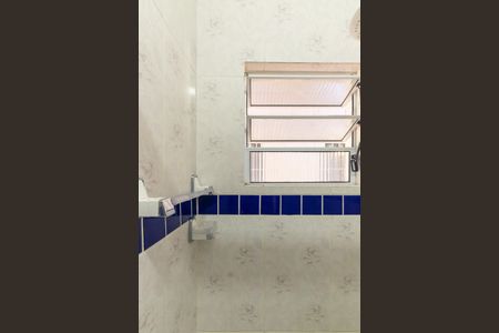 Banheiro de casa de condomínio para alugar com 1 quarto, 28m² em Vila Matilde, São Paulo