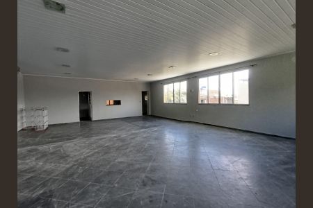 Casa para alugar com 300m², 2 quartos e 2 vagasTerraço