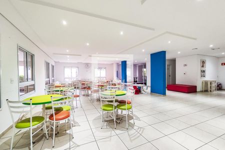 Apartamento para alugar com 96m², 3 quartos e 2 vagas Apartamento para alugar com 96m², 3 quartos e 2 vagasÁrea comum - Salão de festas