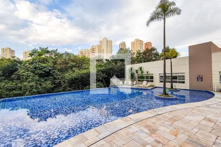 Apartamento para alugar com 96m², 3 quartos e 2 vagas Apartamento para alugar com 96m², 3 quartos e 2 vagasÁrea comum - Piscina