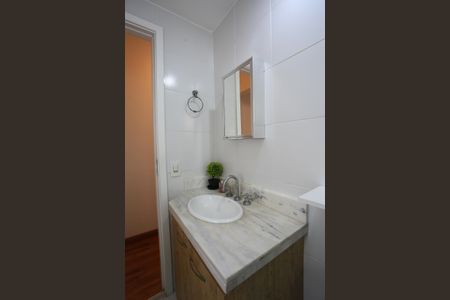 Apartamento para alugar com 96m², 3 quartos e 2 vagas Apartamento para alugar com 96m², 3 quartos e 2 vagasBanheiro Social