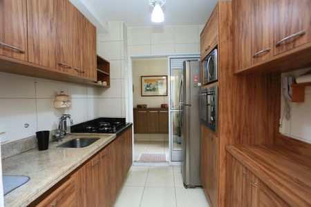 Apartamento para alugar com 96m², 3 quartos e 2 vagas Apartamento para alugar com 96m², 3 quartos e 2 vagasCozinha