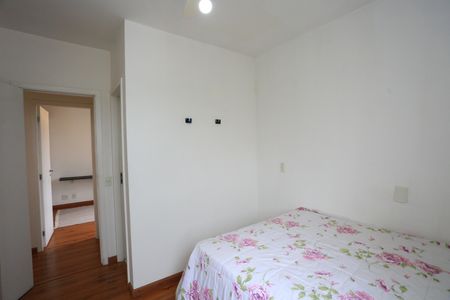 Apartamento para alugar com 96m², 3 quartos e 2 vagas Apartamento para alugar com 96m², 3 quartos e 2 vagasSuíte