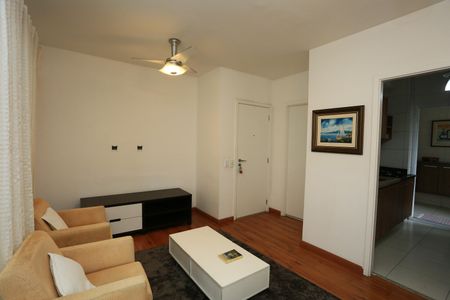 Sala de apartamento para alugar com 3 quartos, 96m² em Jardim Caboré, São Paulo
