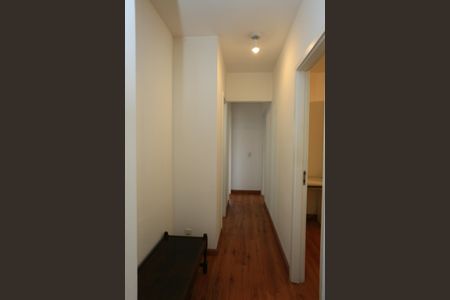 Apartamento para alugar com 96m², 3 quartos e 2 vagas Apartamento para alugar com 96m², 3 quartos e 2 vagasCorredor