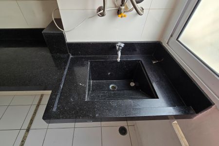 Apartamento para alugar com 54m², 2 quartos e 1 vagaÁrea de Serviço