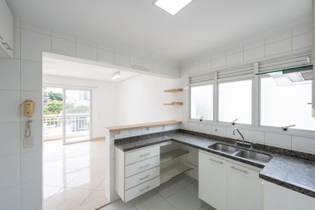 Apartamento à venda com 128m², 3 quartos e 2 vagasCozinha