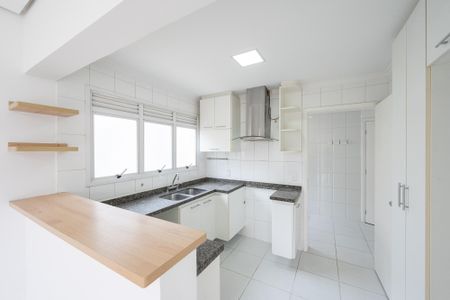 Apartamento à venda com 128m², 3 quartos e 2 vagasCozinha