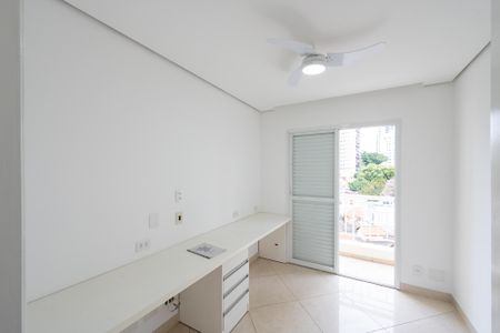 Apartamento à venda com 128m², 3 quartos e 2 vagasEscritório