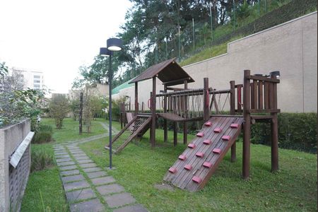 Apartamento à venda com 96m², 3 quartos e 2 vagas Apartamento à venda com 96m², 3 quartos e 2 vagasÁrea comum - Playground