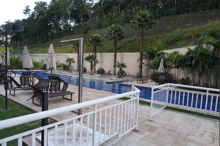 Apartamento à venda com 96m², 3 quartos e 2 vagas Apartamento à venda com 96m², 3 quartos e 2 vagasÁrea comum - Piscina