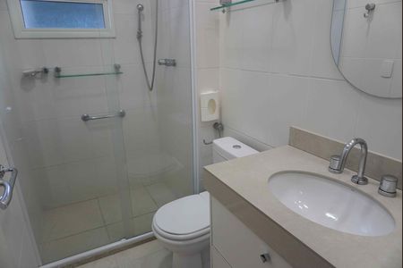 Apartamento à venda com 96m², 3 quartos e 2 vagas Apartamento à venda com 96m², 3 quartos e 2 vagasBanheiro