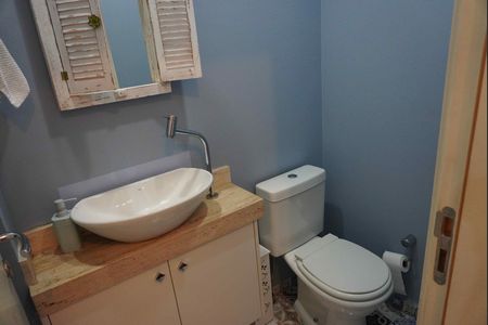 Apartamento à venda com 96m², 3 quartos e 2 vagas Apartamento à venda com 96m², 3 quartos e 2 vagasLavabo