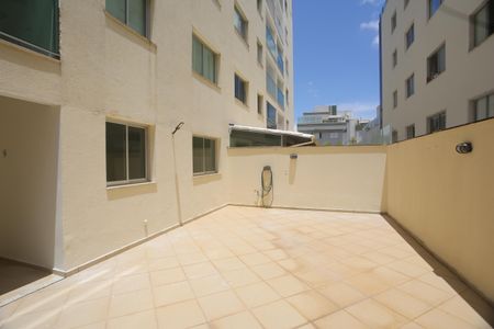 Apartamento para alugar com 175m², 3 quartos e 2 vagasVaranda Cozinha