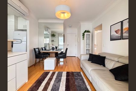 Sala de apartamento à venda com 2 quartos, 57m² em Vila Nova Conceição, São Paulo