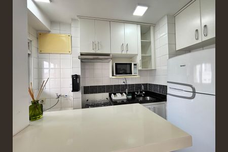 Apartamento à venda com 57m², 2 quartos e 1 vagaCozinha