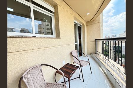 Varanda de apartamento à venda com 2 quartos, 57m² em Vila Nova Conceição, São Paulo