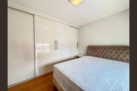 Apartamento à venda com 57m², 2 quartos e 1 vagaQuarto 2