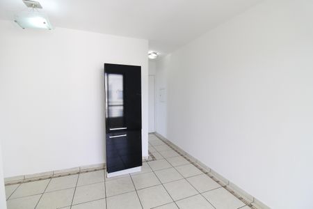 Sala de apartamento para alugar com 2 quartos, 50m² em Jardim Monte Alegre, São Paulo