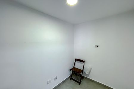 Casa à venda com 230m², 2 quartos e 2 vagasSala 2