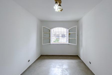 Casa à venda com 230m², 2 quartos e 2 vagasQuarto 2