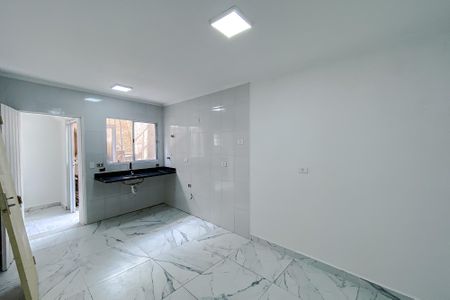 Casa à venda com 230m², 2 quartos e 2 vagasCozinha