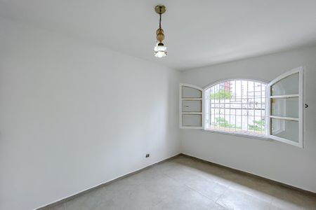 Casa à venda com 230m², 2 quartos e 2 vagasQuarto 2