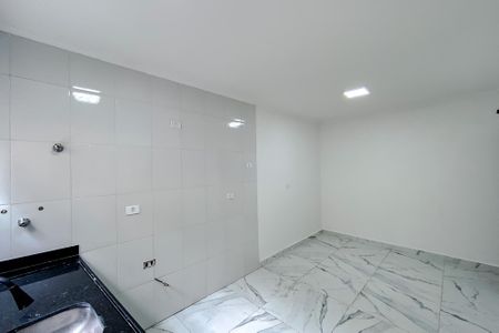 Casa à venda com 230m², 2 quartos e 2 vagasCozinha