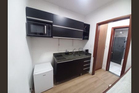 Cozinha de apartamento para alugar com 1 quarto, 35m² em Centro, São Vicente