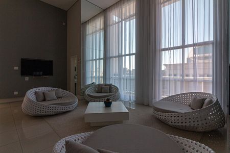 Studio à venda com 55m², 1 quarto e 1 vaga Studio à venda com 55m², 1 quarto e 1 vagaLounge