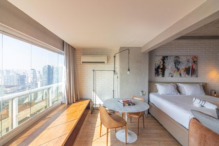 Studio à venda com 55m², 1 quarto e 1 vaga Studio à venda com 55m², 1 quarto e 1 vagaStudio