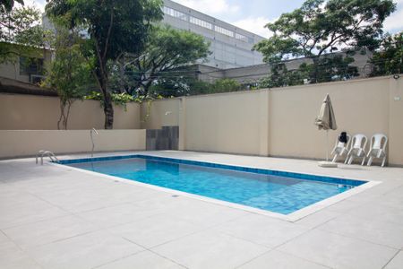 Apartamento para alugar com 45m², 2 quartos e 1 vagaÁrea comum - Piscina