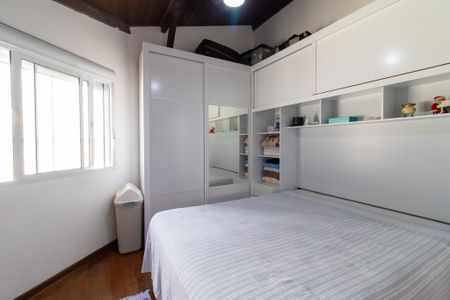 Casa à venda com 430m², 2 quartos e 8 vagasSuíte
