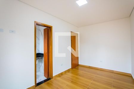 Casa à venda com 2 quartos, 117m² em Vila Alzira, Santo André