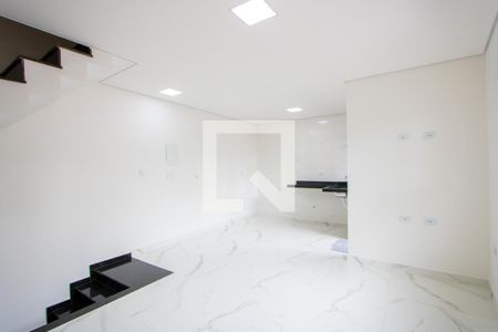 Casa à venda com 2 quartos, 117m² em Vila Alzira, Santo André