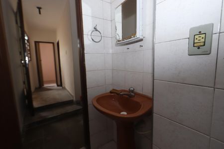 Casa para alugar com 50m², 2 quartos e 1 vagaBanheiro