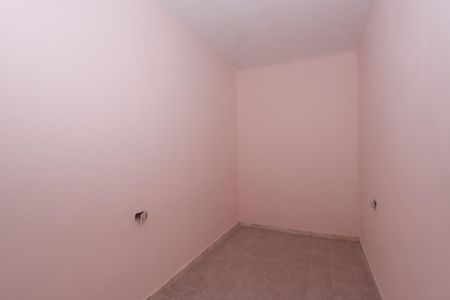 Quarto 2 de casa para alugar com 2 quartos, 50m² em Jardim Sapopemba, São Paulo