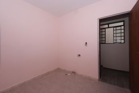 Quarto 1 de casa para alugar com 2 quartos, 50m² em Jardim Sapopemba, São Paulo