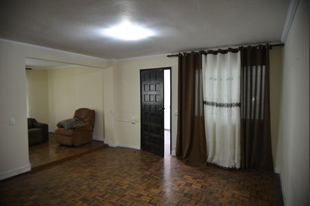 Sala de casa à venda com 5 quartos, 180m² em Campestre, Santo André