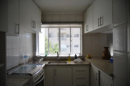 Casa à venda com 180m², 5 quartos e 3 vagasCozinha