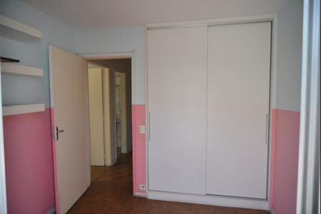 Casa à venda com 180m², 5 quartos e 3 vagasQuarto 2