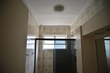 Casa à venda com 180m², 5 quartos e 3 vagasBanheiro Social