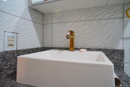 Apartamento para alugar com 34m², 2 quartos e 1 vagaBanheiro 