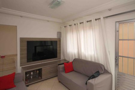 Sala de casa à venda com 3 quartos, 111m² em Jardim Sapopemba, São Paulo