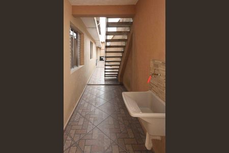 Casa à venda com 111m², 3 quartos e 1 vagaÁrea de Serviço