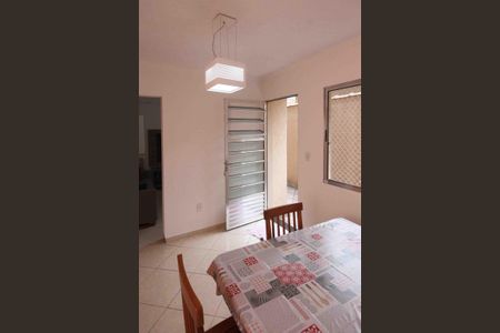 Casa à venda com 111m², 3 quartos e 1 vagaSala de Jantar