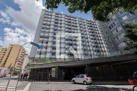 Apartamento à venda com 54m², 1 quarto e 1 vagaFachada